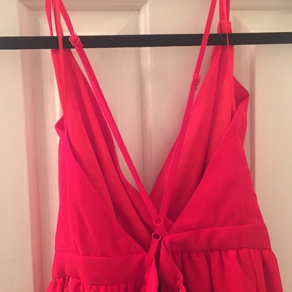 red cross back romper with adjustable straps - Picture 3 of 4